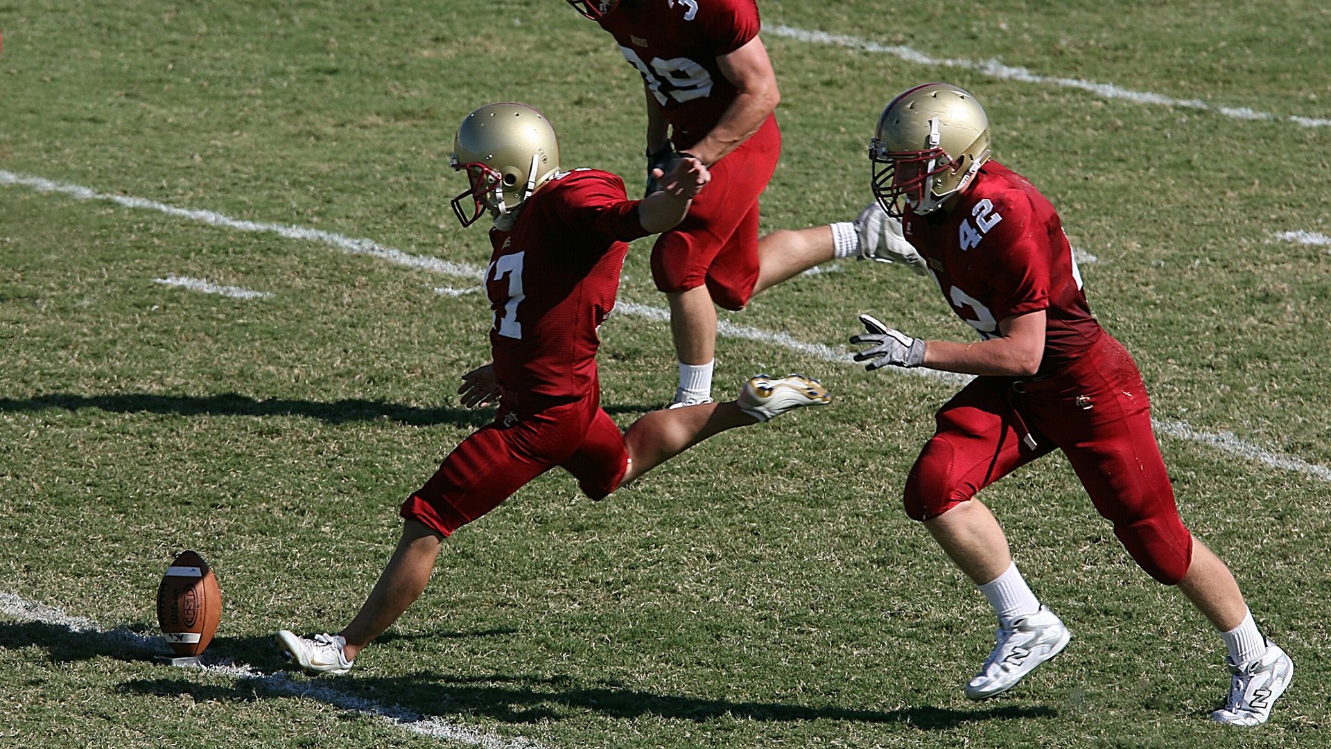 _运动康复展:科技助力运动员伤后修复_,设计一份运动员损伤康复方案