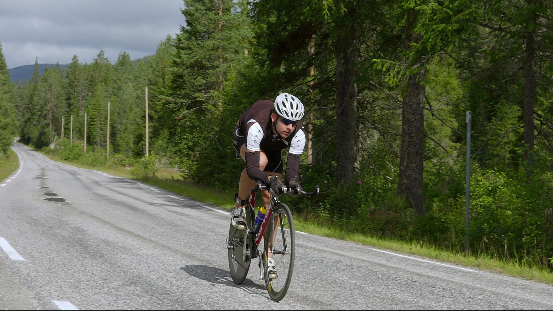 《使命召唤》赛事观众射击技巧:FPS玩家的反应速度与精准度,使命召唤射速怎么调