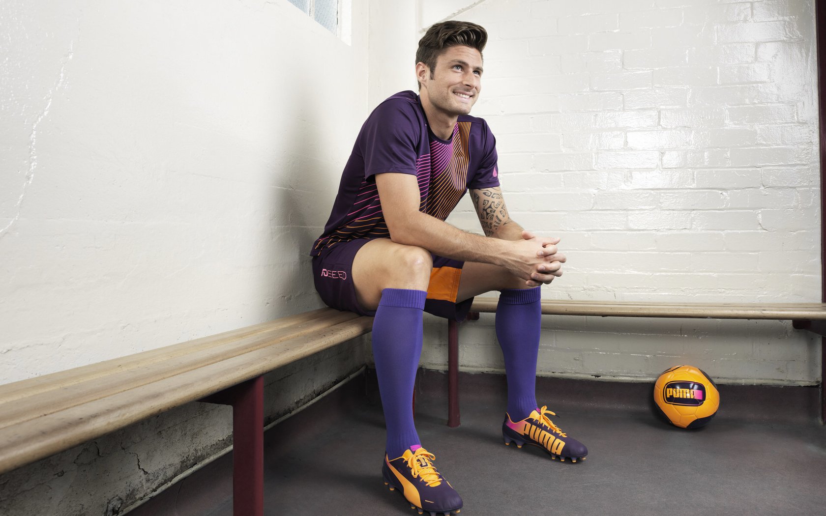 开云体育APP-库里:打破所有“限制”,让投篮成为艺术!,库里的投篮动作教学